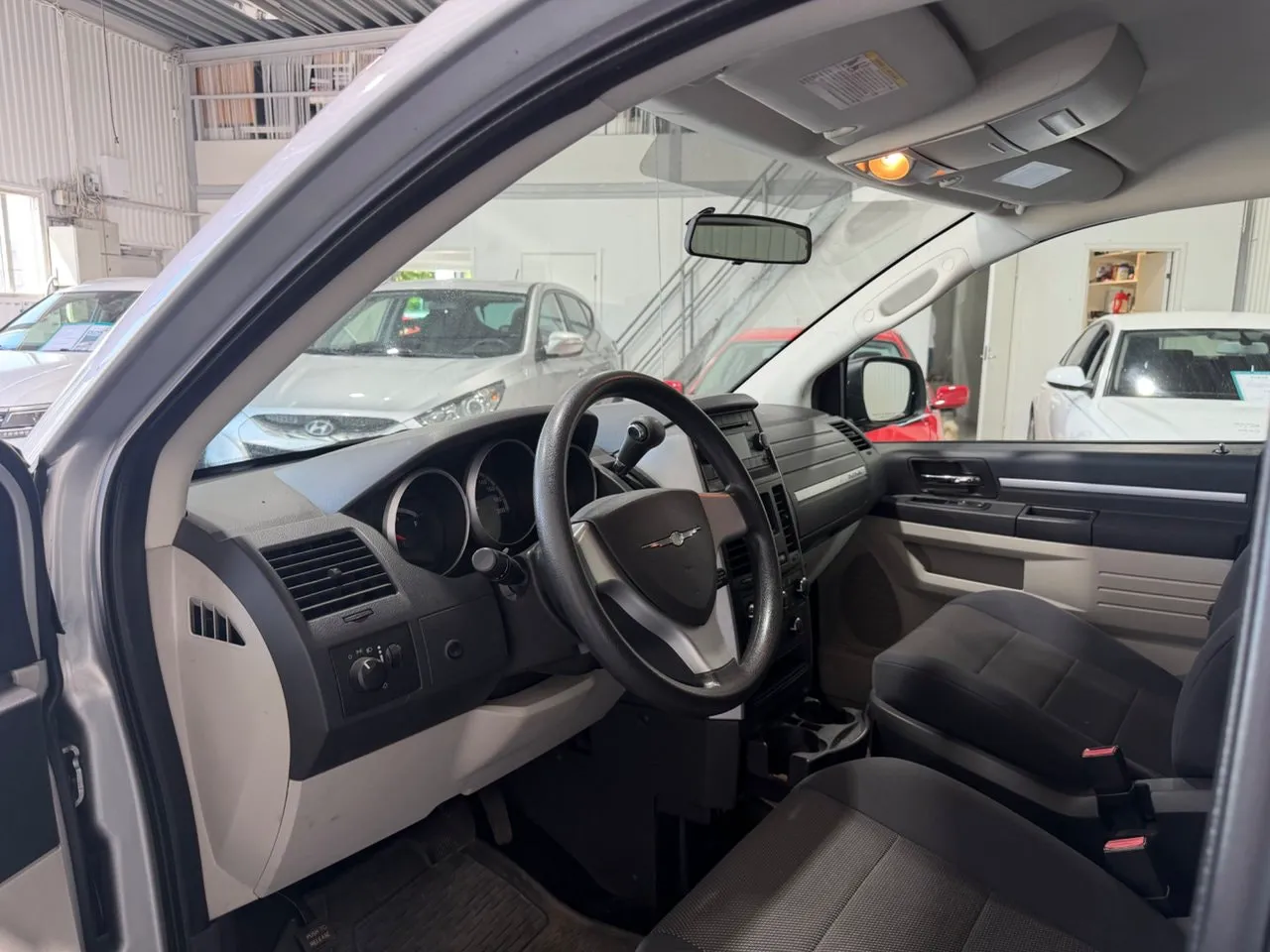 Vehicle image 8