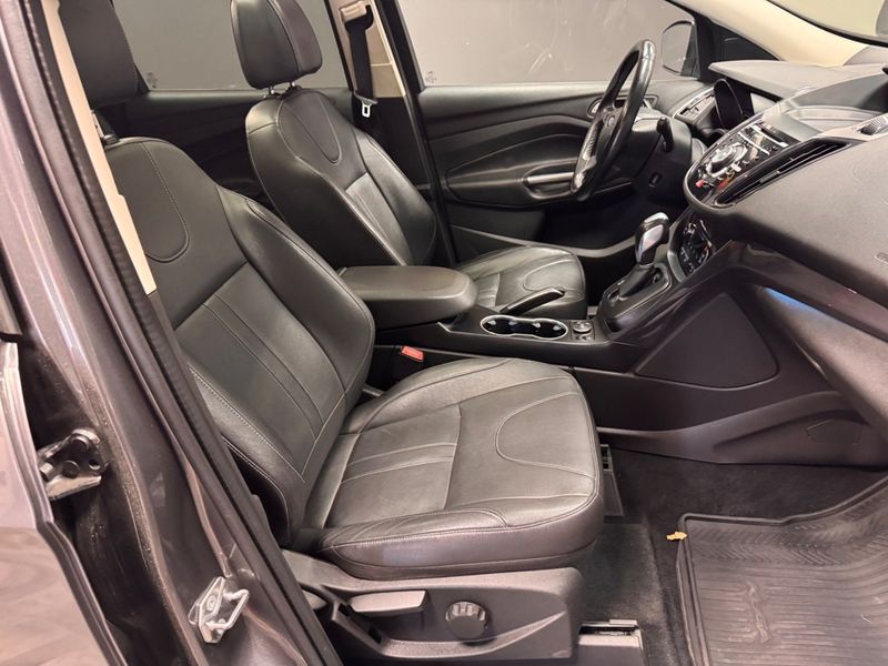 Ford Kuga bild 6