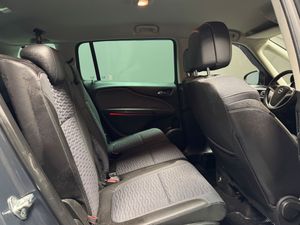 Opel Zafira bild 8