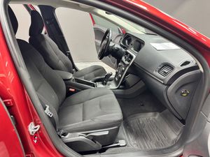 Volvo V40 bild 8