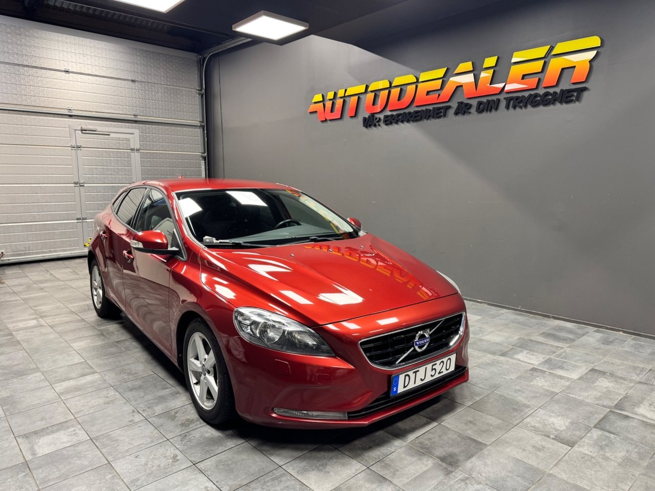 Volvo V40