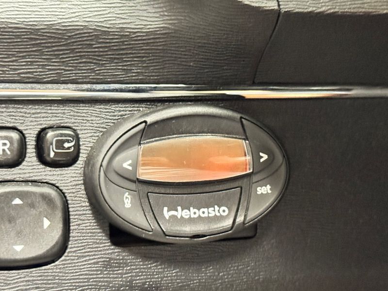 Toyota Avensis bild 11