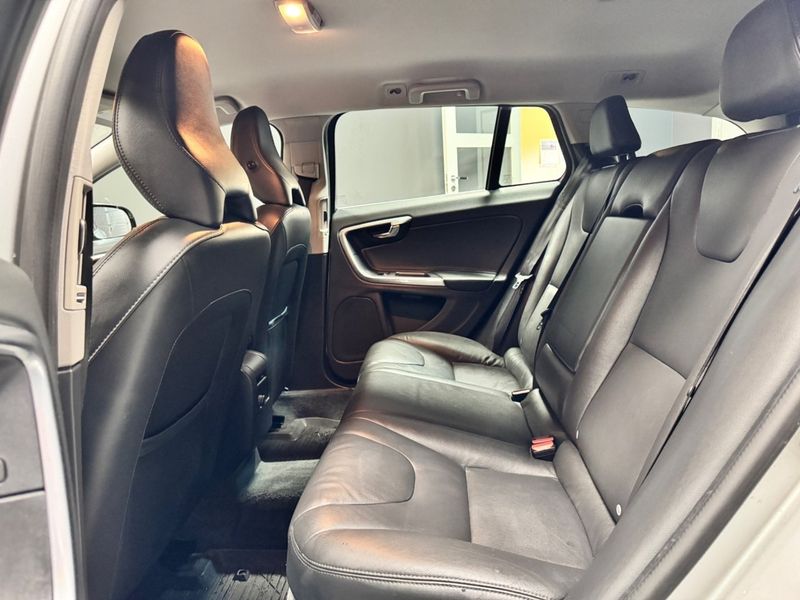 Volvo V60 bild 7