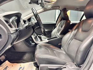 Volvo V60 bild 8