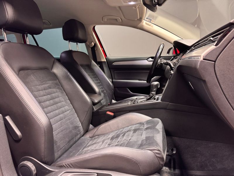 Volkswagen Passat bild 10