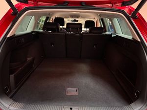 Volkswagen Passat bild 11