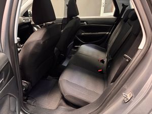 Peugeot 308 SW bild 9