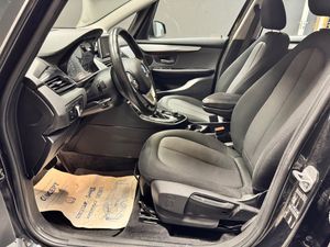 BMW 218 bild 8