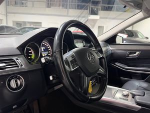 Mercedes E300 bild 12