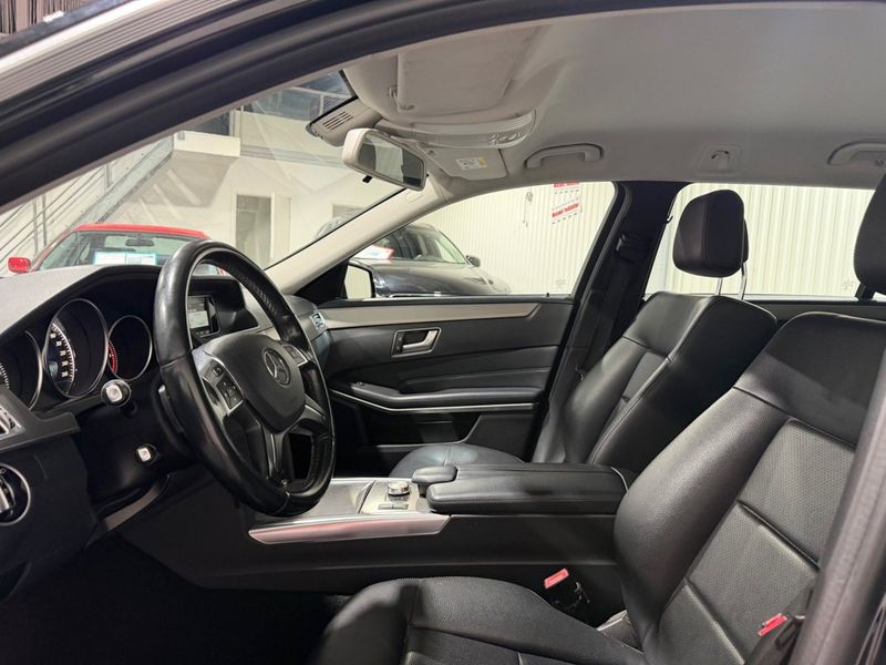 Mercedes E300 bild 16