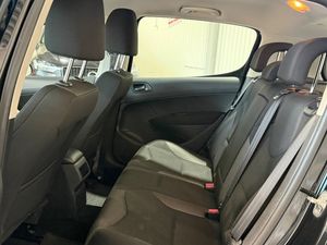 Peugeot 308 bild 11
