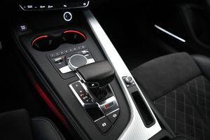 Audi RS5 bild 12