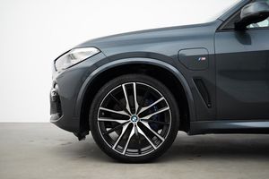BMW X5 bild 2
