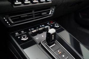 Porsche 992 bild 18