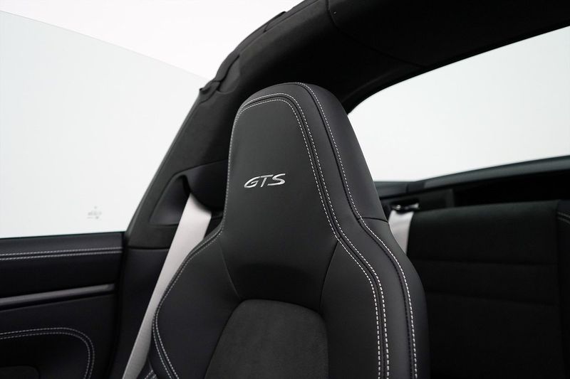 Porsche 992 bild 21