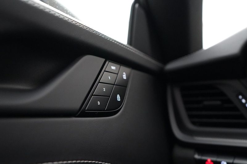 Porsche 992 bild 12