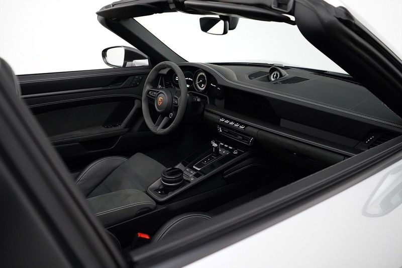 Porsche 992 bild 22