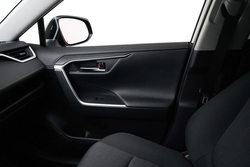 Toyota RAV4 bild 16