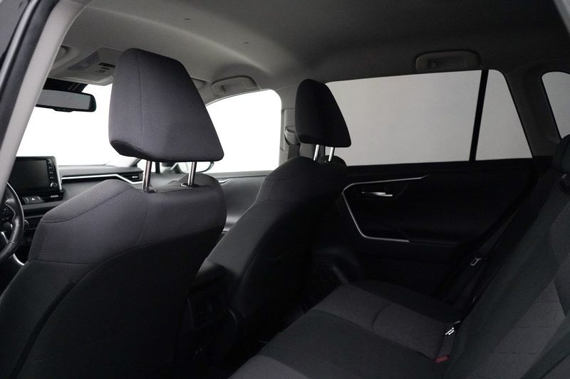 Toyota RAV4 bild 7