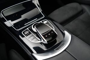 Mercedes GLC220 bild 14