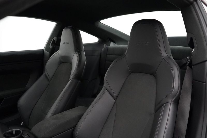 Porsche 992 bild 8