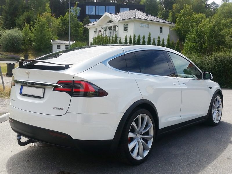 Tesla Model X bild 4