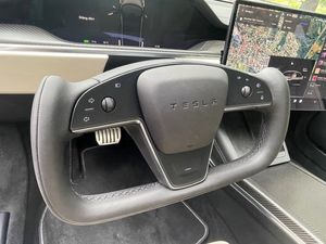 Tesla Model S bild 2