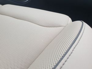 Tesla Model S bild 7