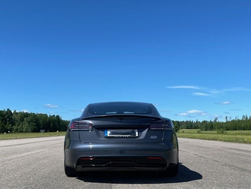 Tesla Model S bild 33