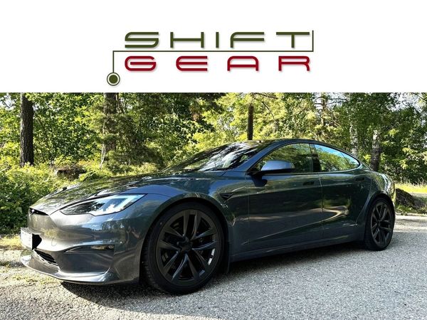 Tesla Model S PLAID FULLUTR FSD Kräm 21 tum Dragkrok PPF Låga mil - 2023