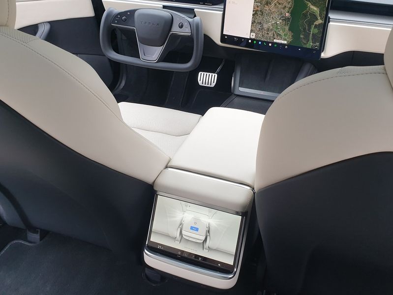 Tesla Model S bild 16