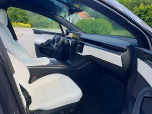Tesla Model X bild 3