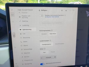 Tesla Model X bild 14