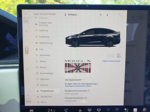 Tesla Model X bild 30