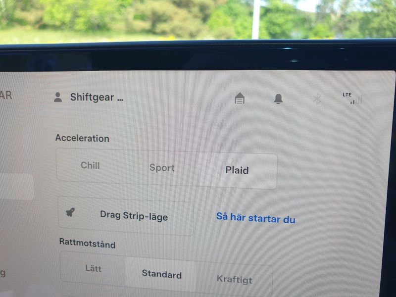 Tesla Model X bild 11