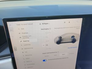 Tesla Model X bild 12
