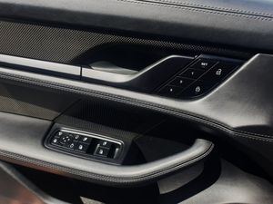 Porsche Taycan bild 26