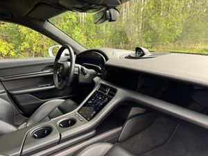 Porsche Taycan bild 10
