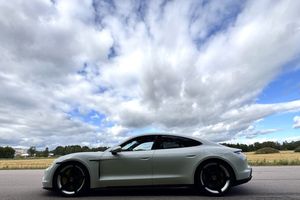 Porsche Taycan bild 2