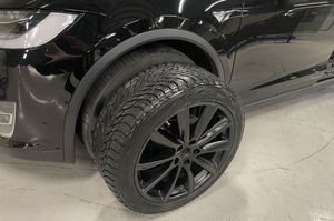 Tesla Model X bild 34