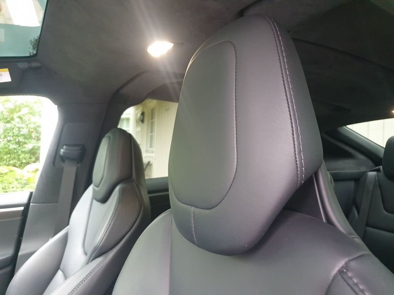 Tesla Model X bild 25