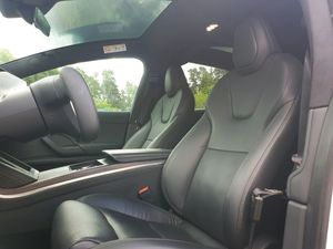 Tesla Model X bild 3