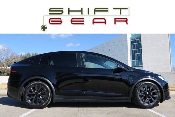 Tesla Model X LONG RANGE HW4 5-sits 03/23 All Black - 2023