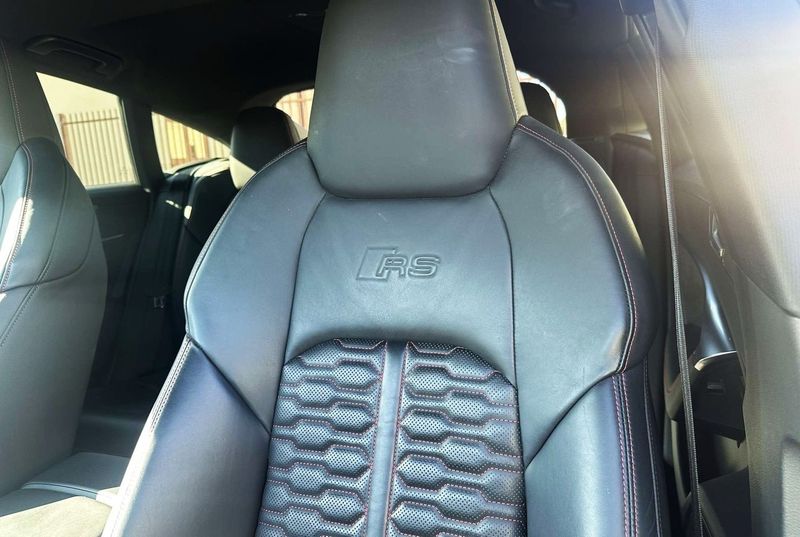 Audi RS7 bild 8