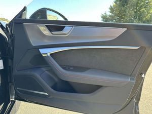 Audi RS7 bild 15