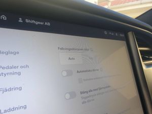 Tesla Model X bild 16
