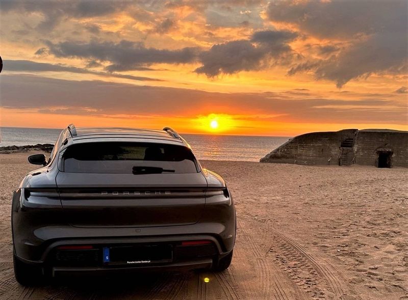Porsche Taycan bild 17