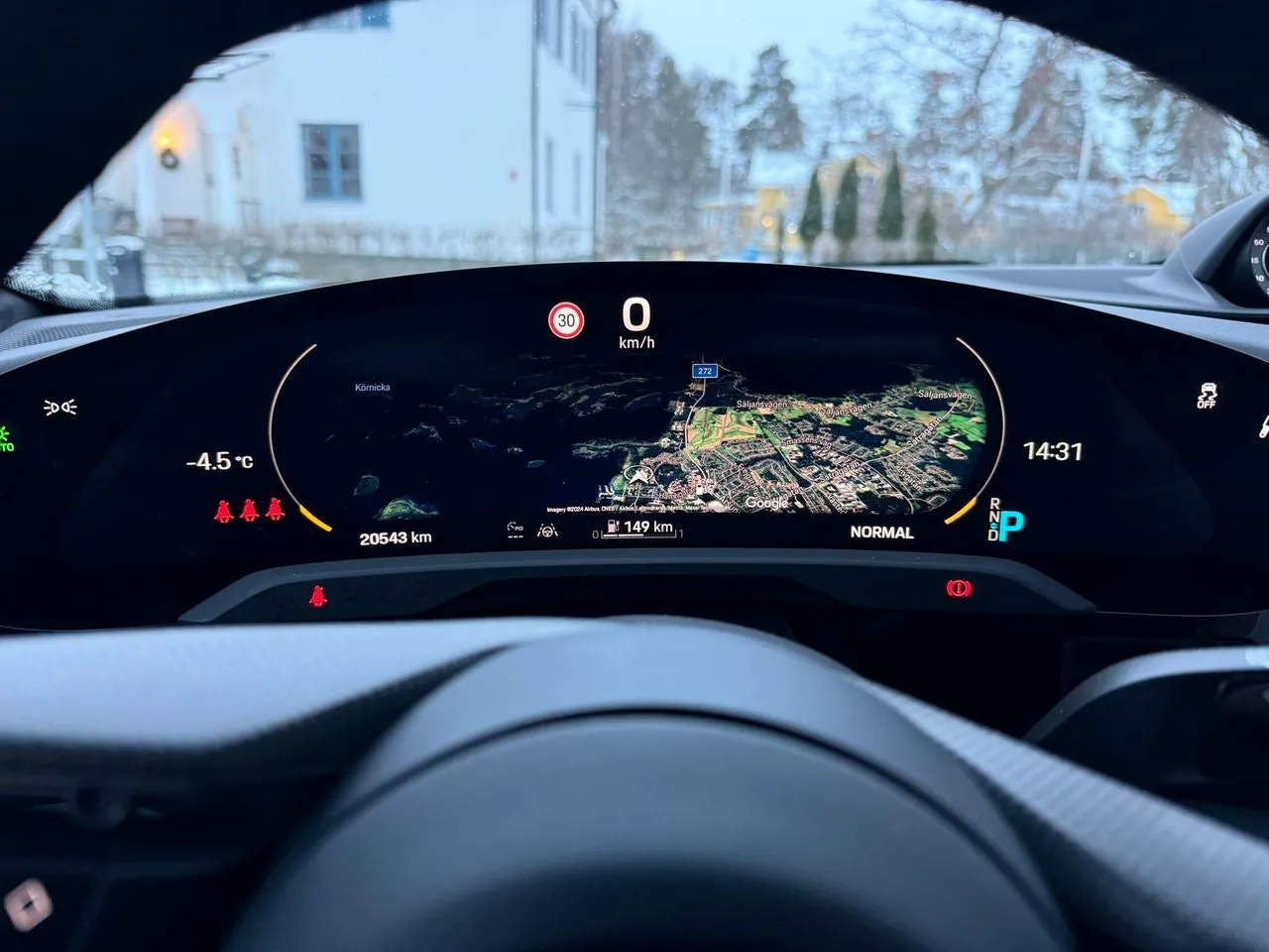 Vehicle image 31