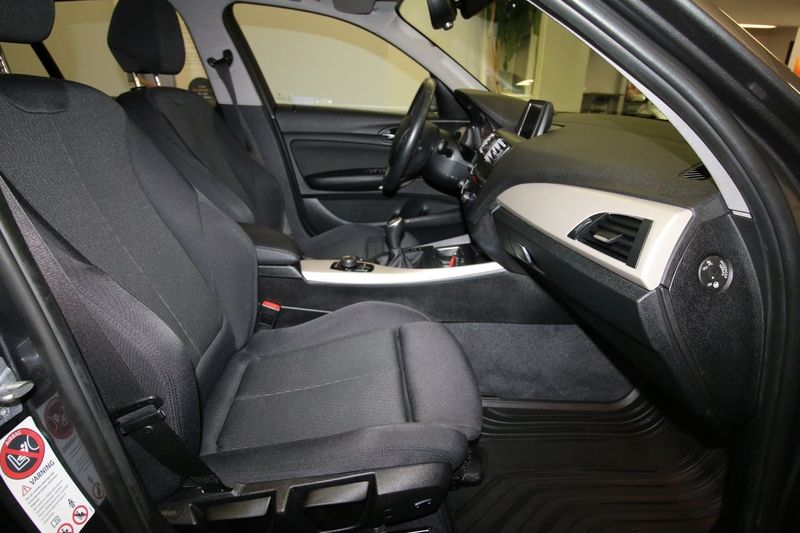 BMW 120 bild 13