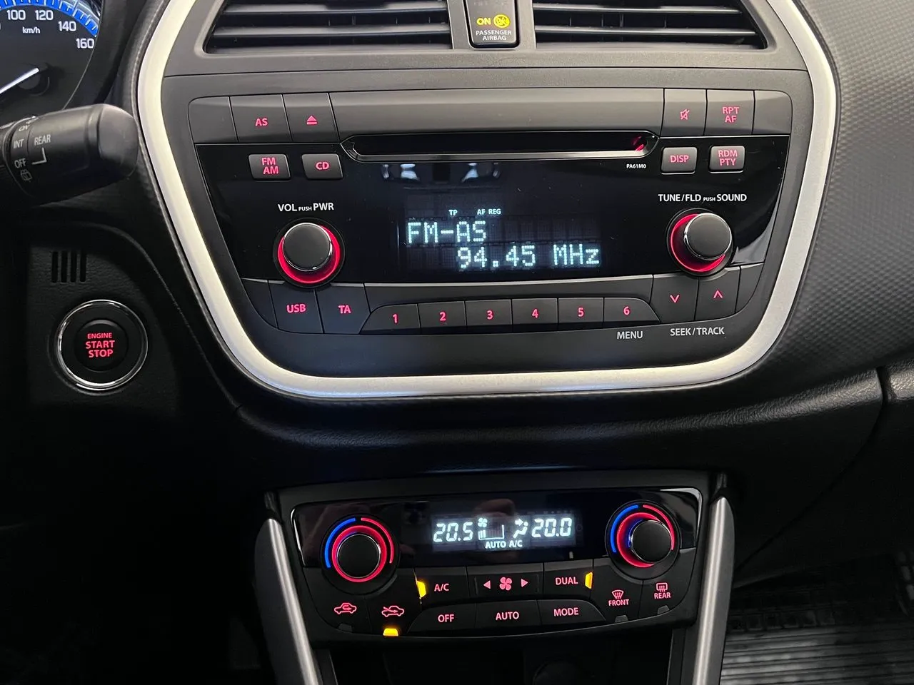 Vehicle image 16